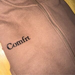 Brand New Viral SOLD OUT Limited Ed Walnut Comfrt Cloud Zip Hoodie Size S Unisex